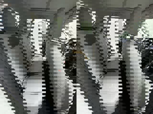 Certified 2023 Volkswagen Taos SE w/ Panoramic Sunroof Package image 24