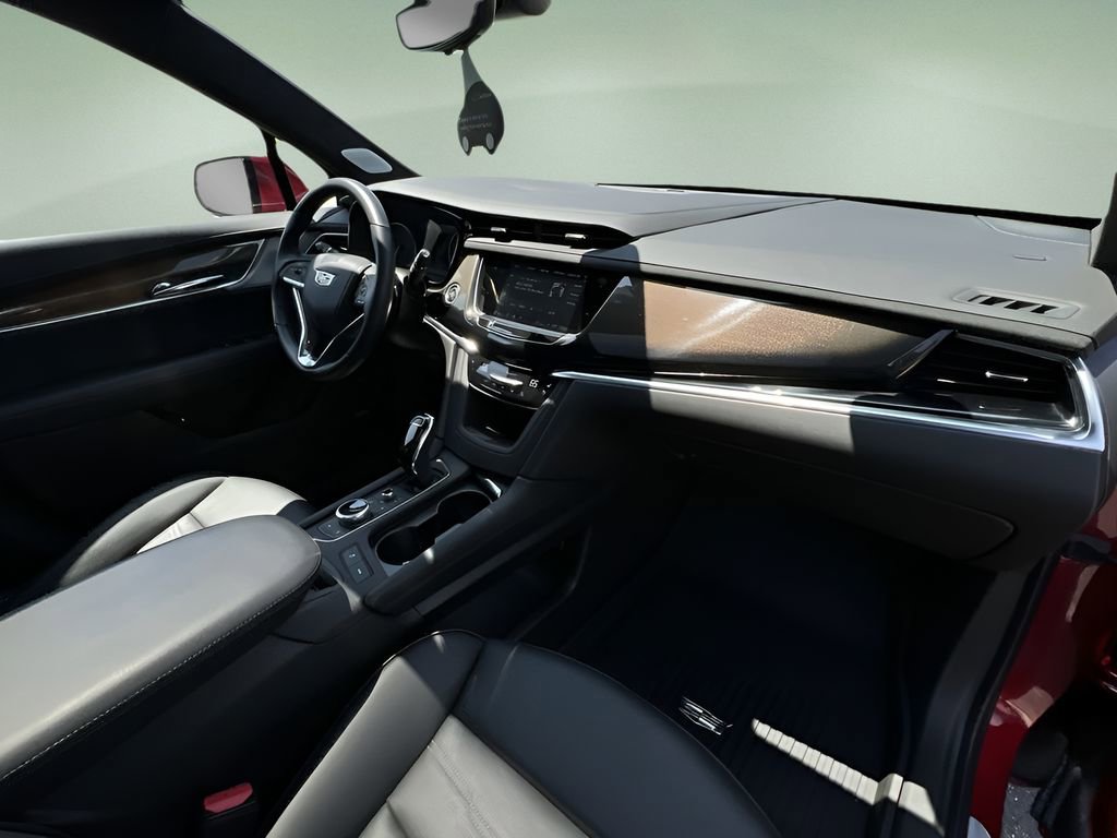 Certified 2024 Cadillac XT6 Premium Luxury w/ Platinum Package image 30