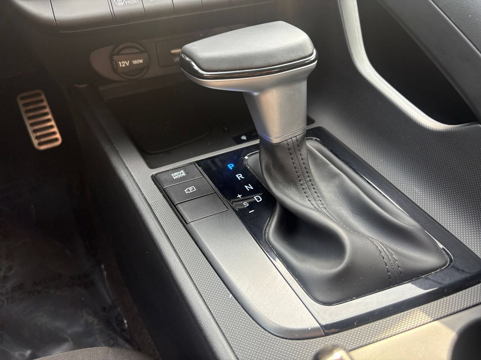 Used 2026 Hyundai Elantra Sport FWD image 35