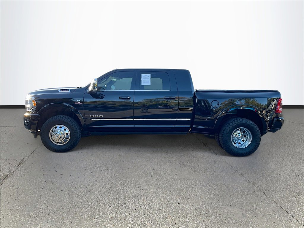 Used 2024 RAM 3500 Limited image 4