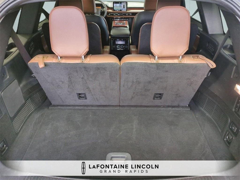 Certified 2023 Lincoln Aviator Reserve w/ Equipment Group 201A image 30