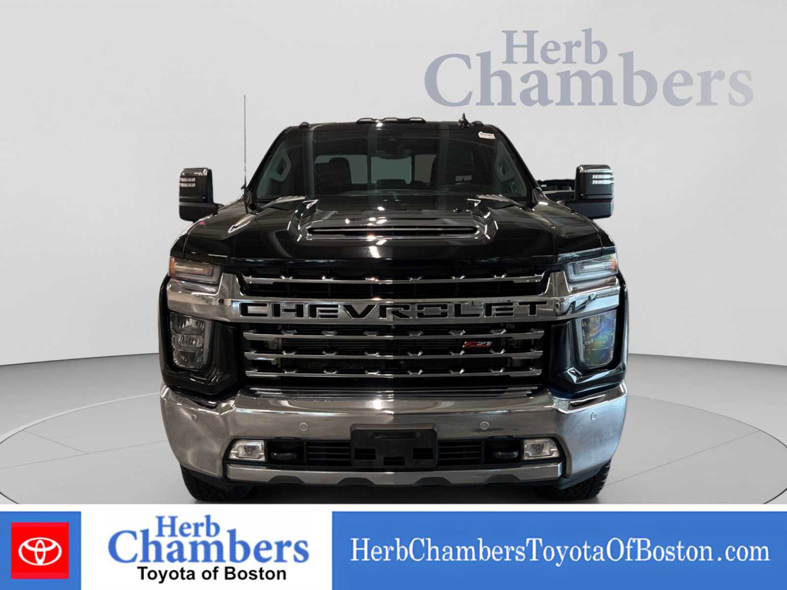 Used 2020 Chevrolet Silverado 2500 LTZ w/ LTZ Plus Package AWD/4WD image 2