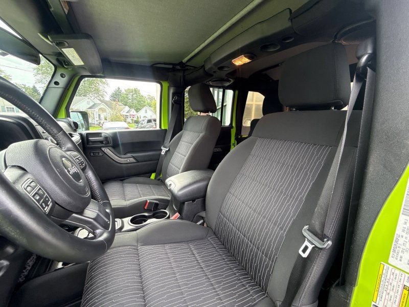 Used 2012 Jeep Wrangler Unlimited Sport AWD/4WD image 12