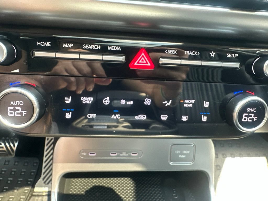 Used 2026 Hyundai Ioniq 9 Calligraphy AWD/4WD image 20