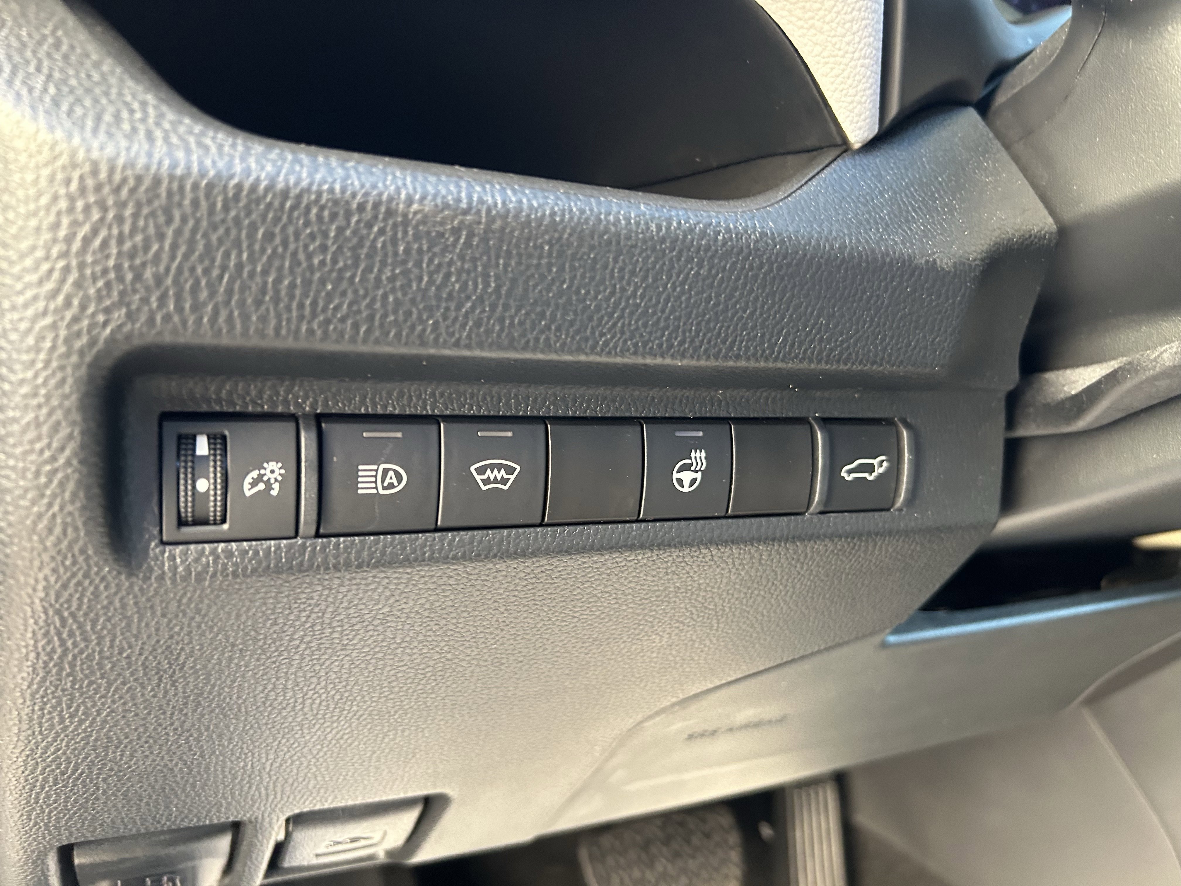 Certified 2023 Toyota RAV4 XLE Premium image 15