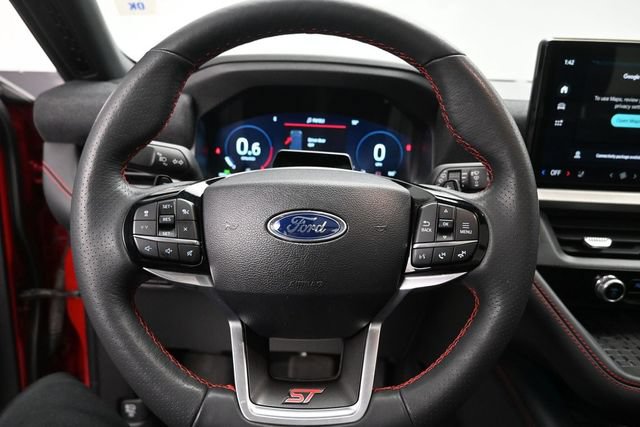 Certified 2025 Ford Explorer ST AWD/4WD image 16
