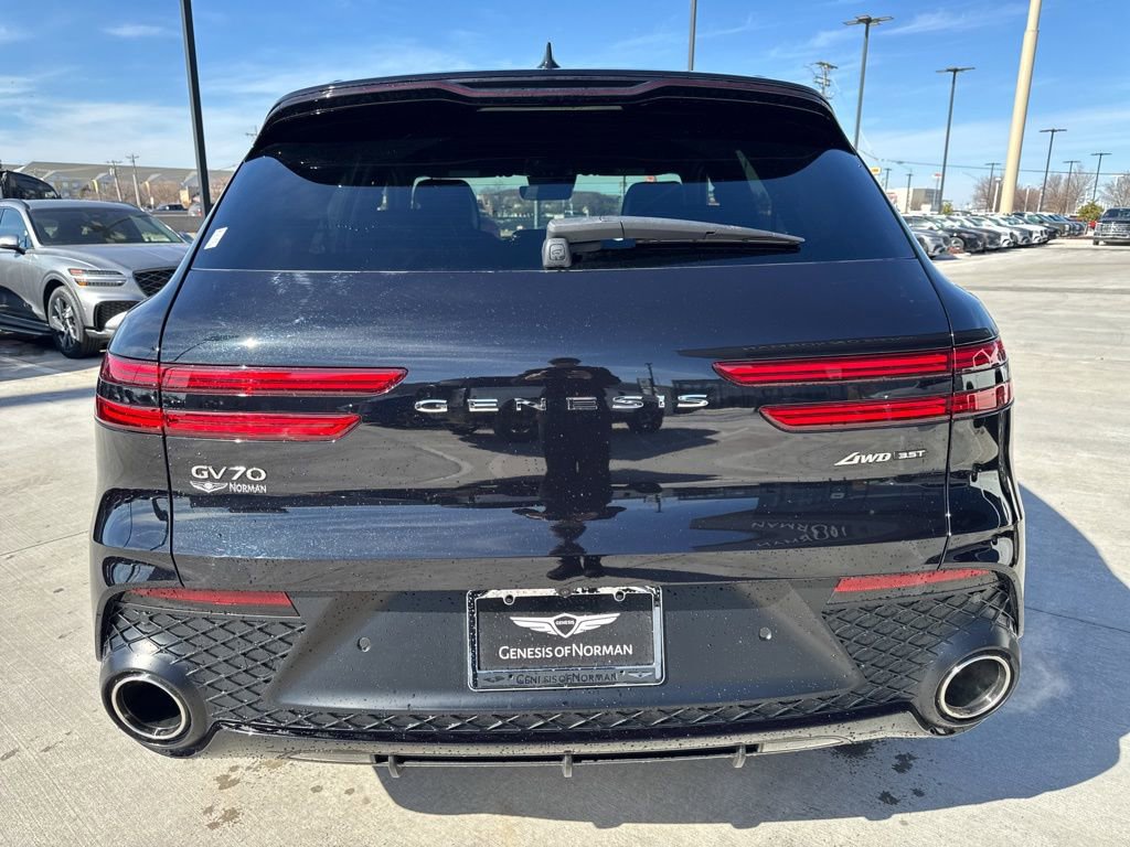 Used 2025 Genesis GV70 3.5T Sport w/ Sport Prestige Package image 5