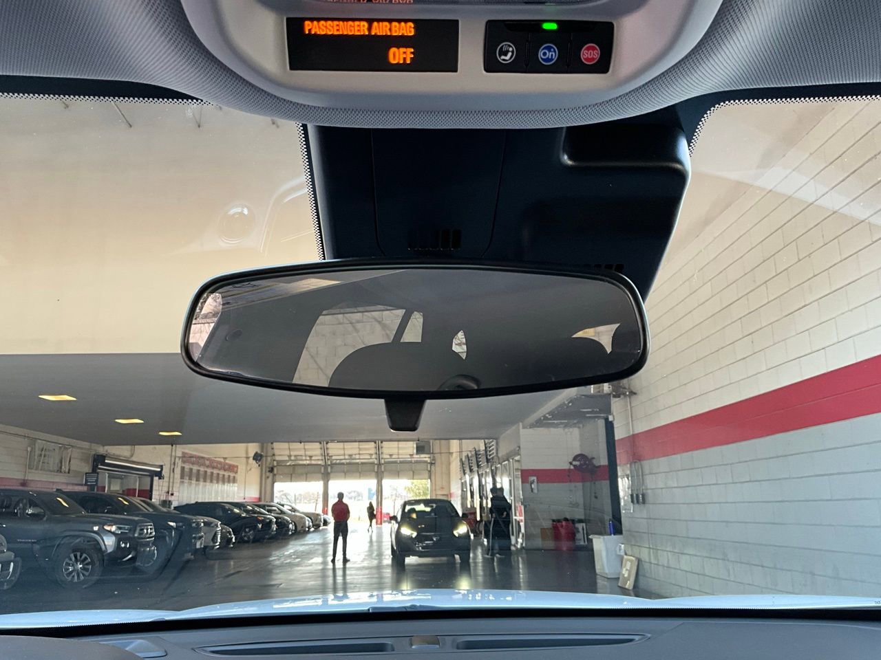 Used 2025 Chevrolet Trax LT image 17