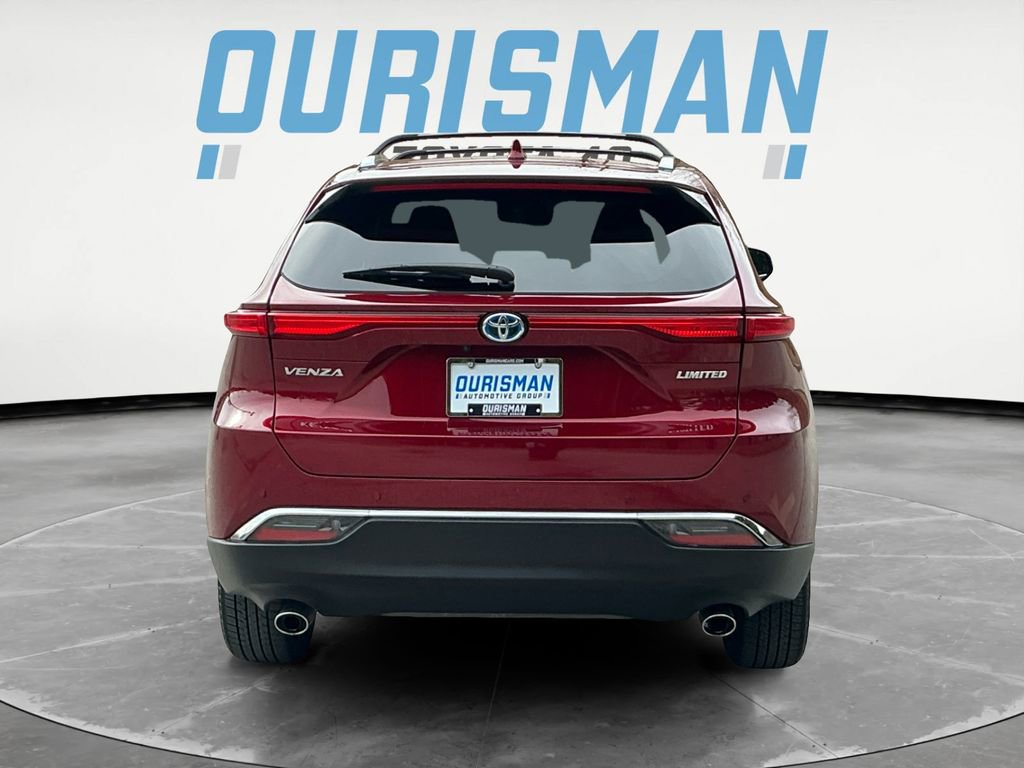 Used 2024 Toyota Venza Limited image 6