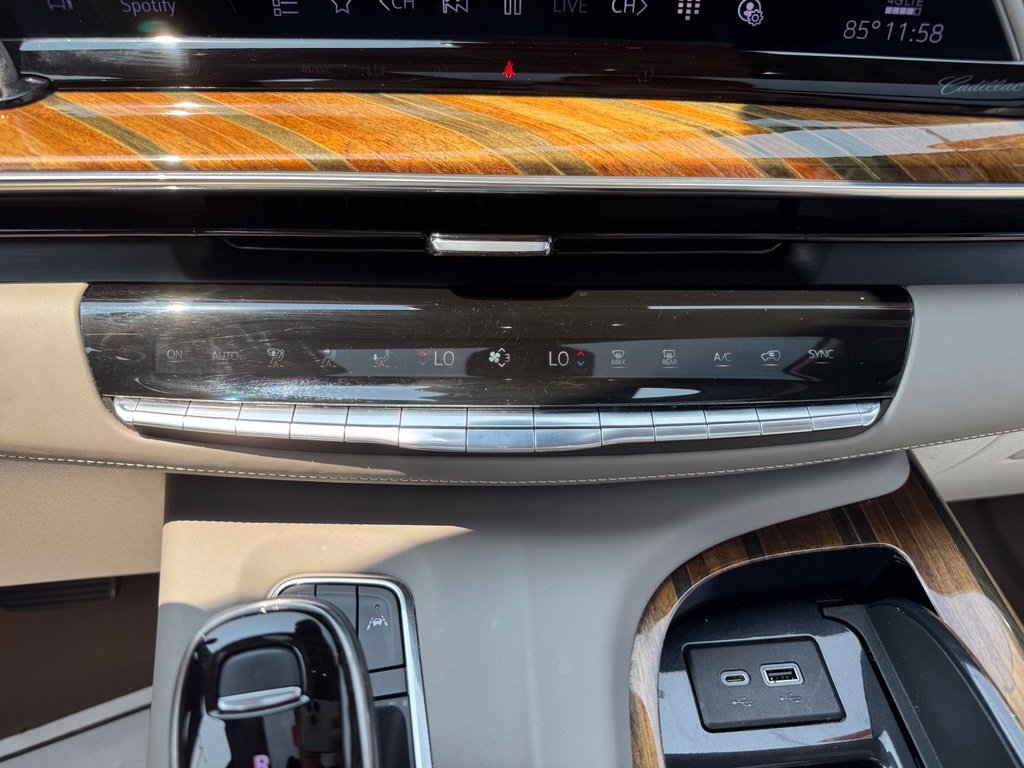 Certified 2023 Cadillac Escalade Premium Luxury Platinum w/ Heavy-Duty Trailer Package AWD/4WD image 25
