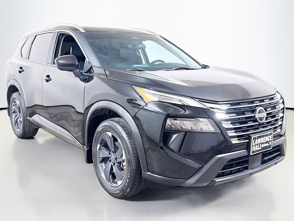 Used 2024 Nissan Rogue SV w/ SV Premium Package FWD image 3