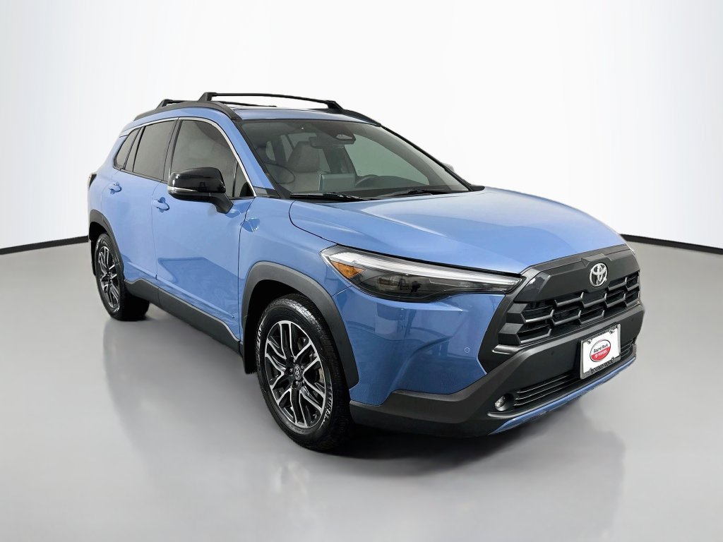Certified 2026 Toyota Corolla Cross XLE w/ Convenience Package FWD image 3