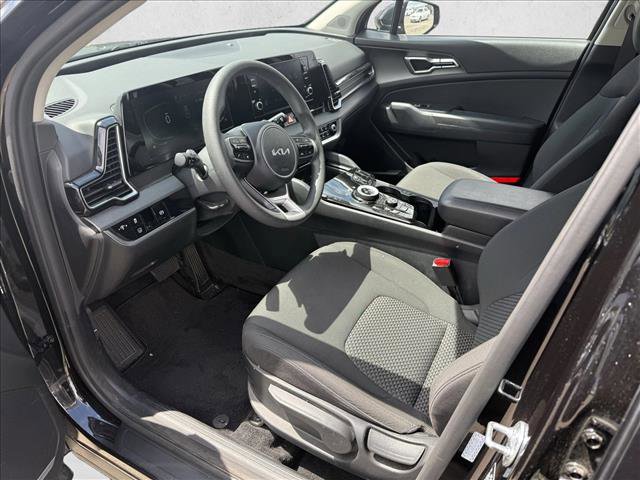 Used 2024 Kia Sportage LX AWD/4WD image 9