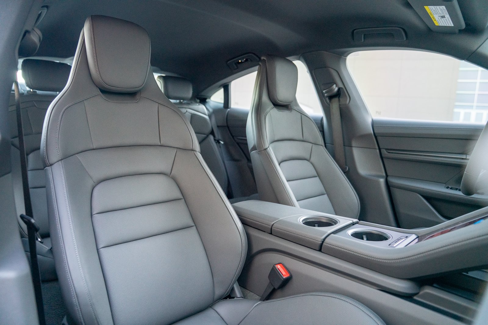 Certified 2026 Porsche Taycan AWD/4WD image 25