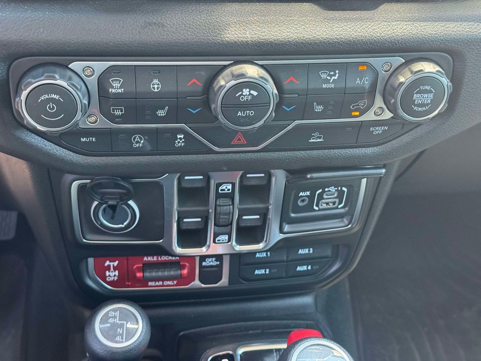 Used 2026 Jeep Wrangler Unlimited Sport AWD/4WD image 26