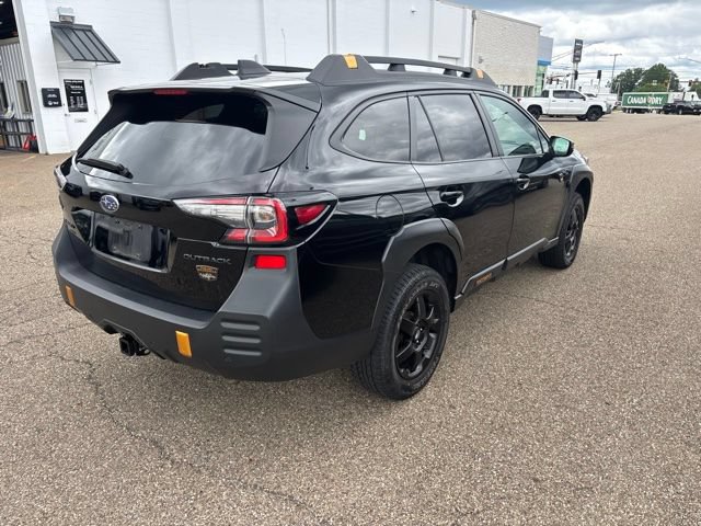 Used 2024 Subaru Outback Wilderness AWD/4WD image 3