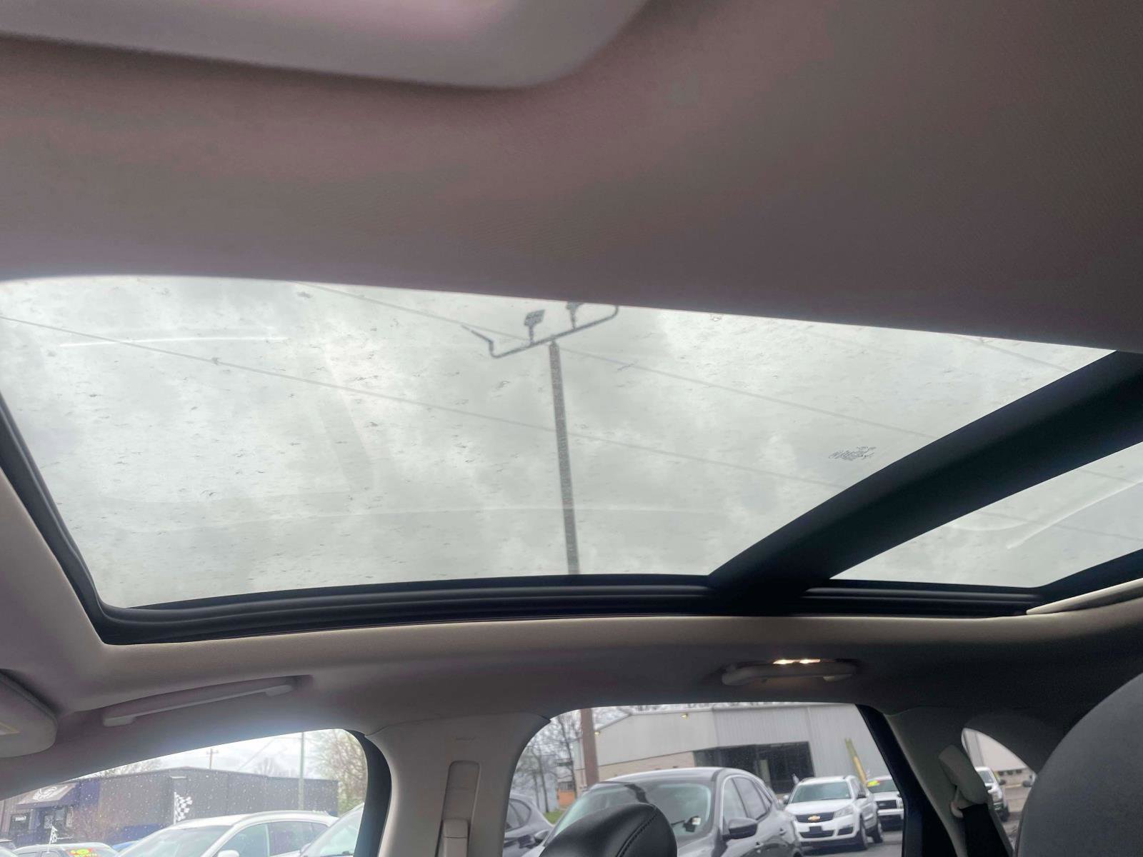 Used 2019 Ford Edge Titanium w/ Equipment Group 301A AWD/4WD image 8