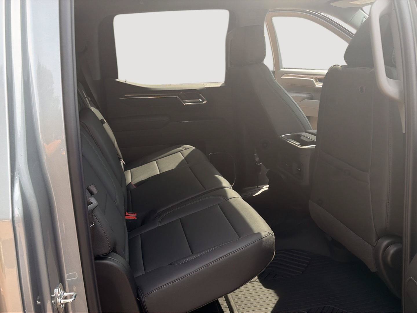 New 2026 Chevrolet Silverado 1500 LT Trail Boss w/ LT Trail Boss Premium Package AWD/4WD image 17