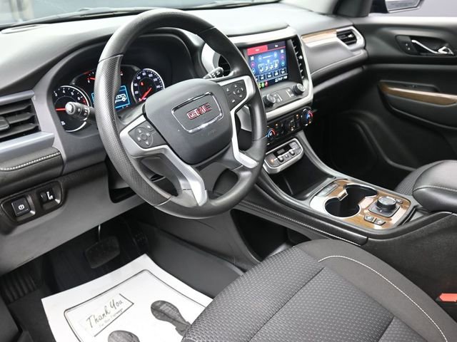 Used 2023 GMC Acadia SLE w/ Driver Convenience Package image 14