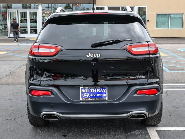 Used 2017 Jeep Cherokee Limited FWD image 5