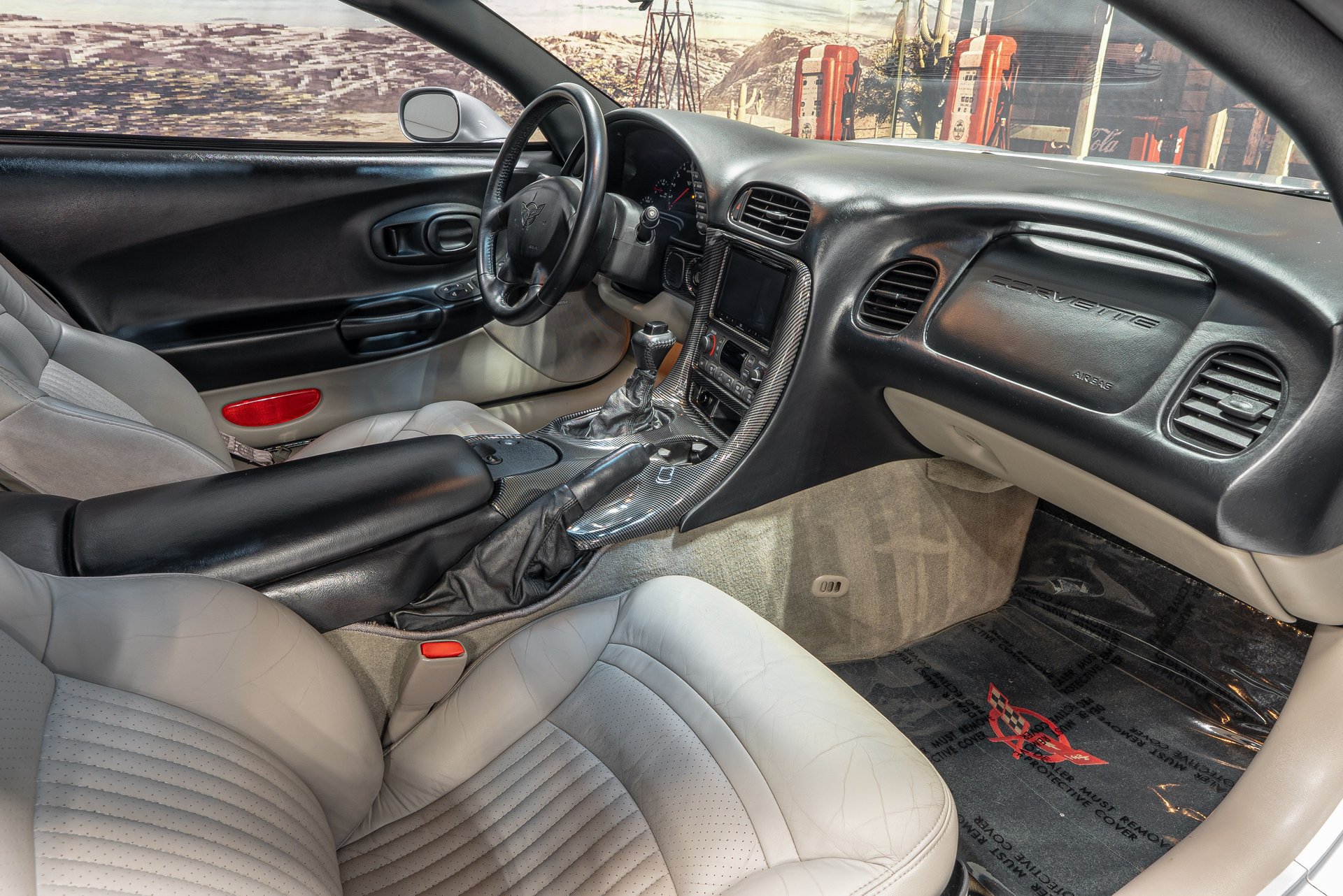 Used 1997 Chevrolet Corvette Coupe w/ Memory Pkg RWD image 22