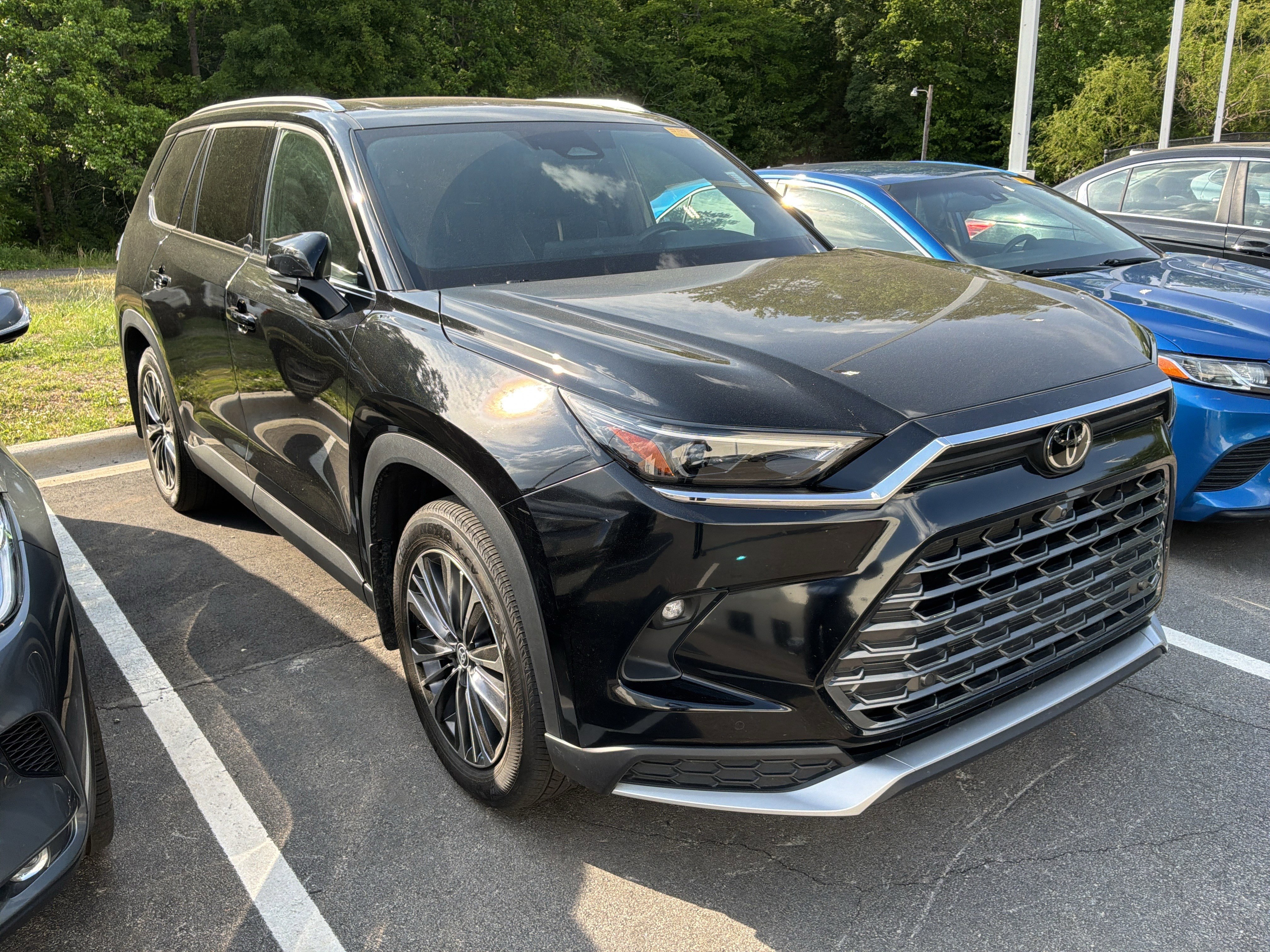 Used 2024 Toyota Grand Highlander AWD Hybrid image 37