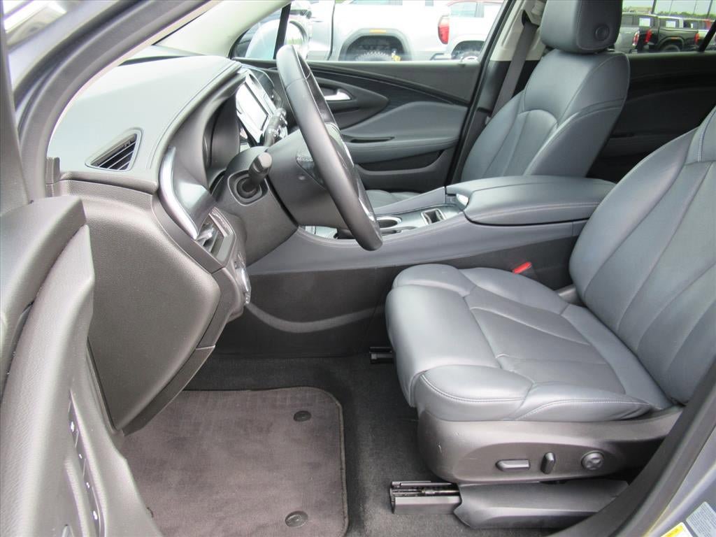 Used 2020 Buick Envision Premium w/ Driver Confidence Package AWD/4WD image 17