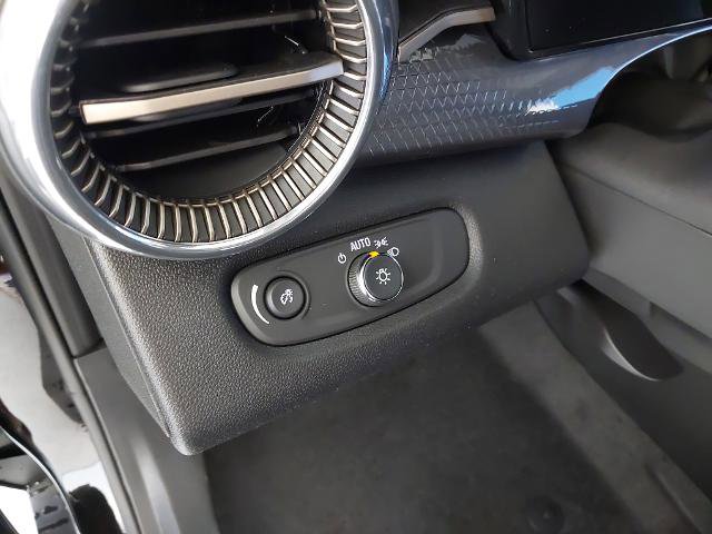New 2026 Chevrolet Trax ACTIV image 24