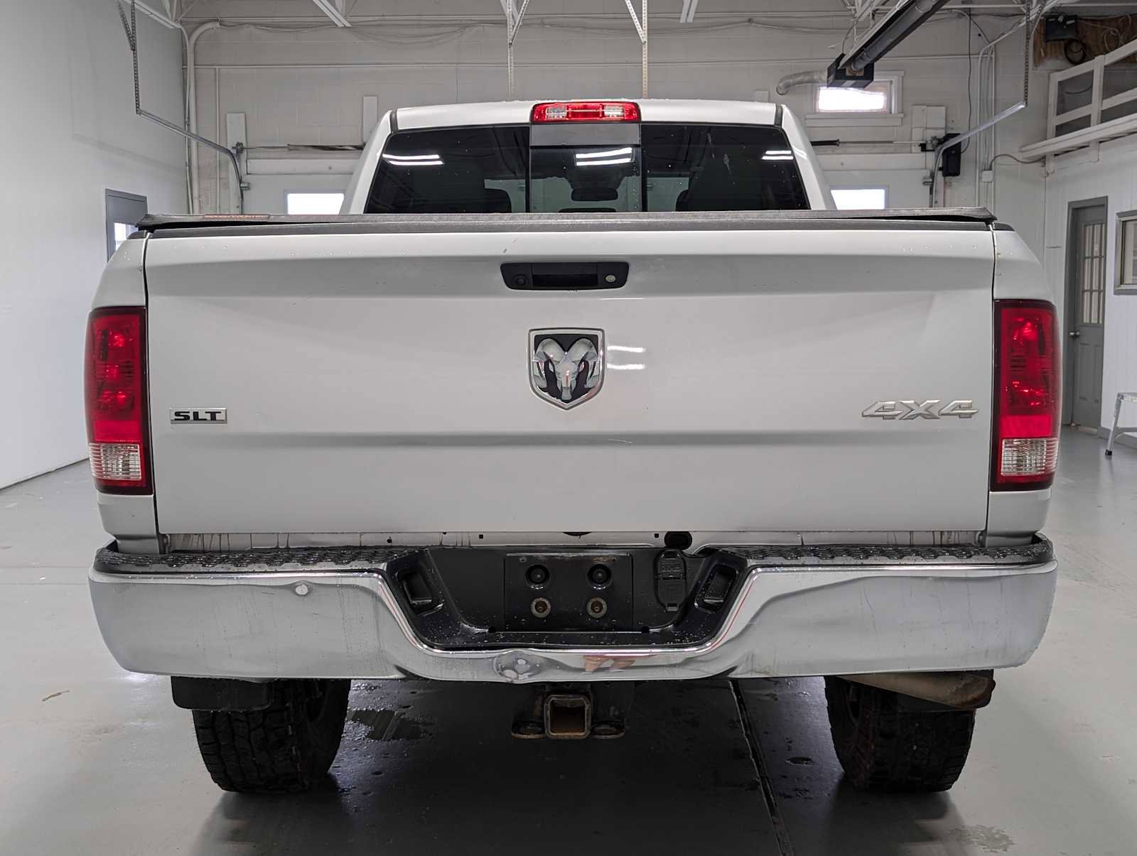 Used 2018 RAM 2500 SLT image 9