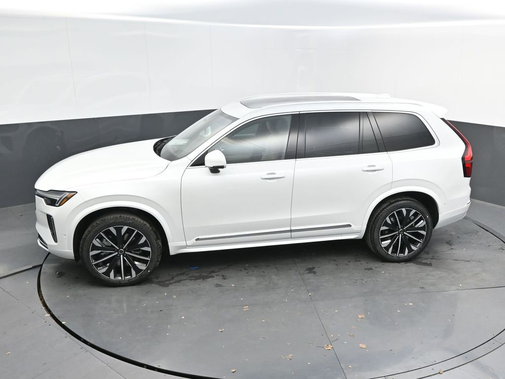 New 2026 Volvo XC90 B6 Ultra w/ Protection Package image 24