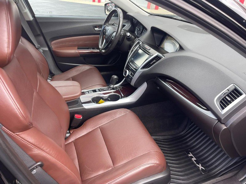 Used 2016 Acura TLX w/ Technology Package image 11