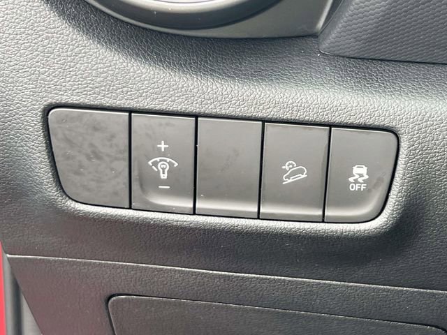 Certified 2023 Hyundai Kona SEL AWD/4WD image 20