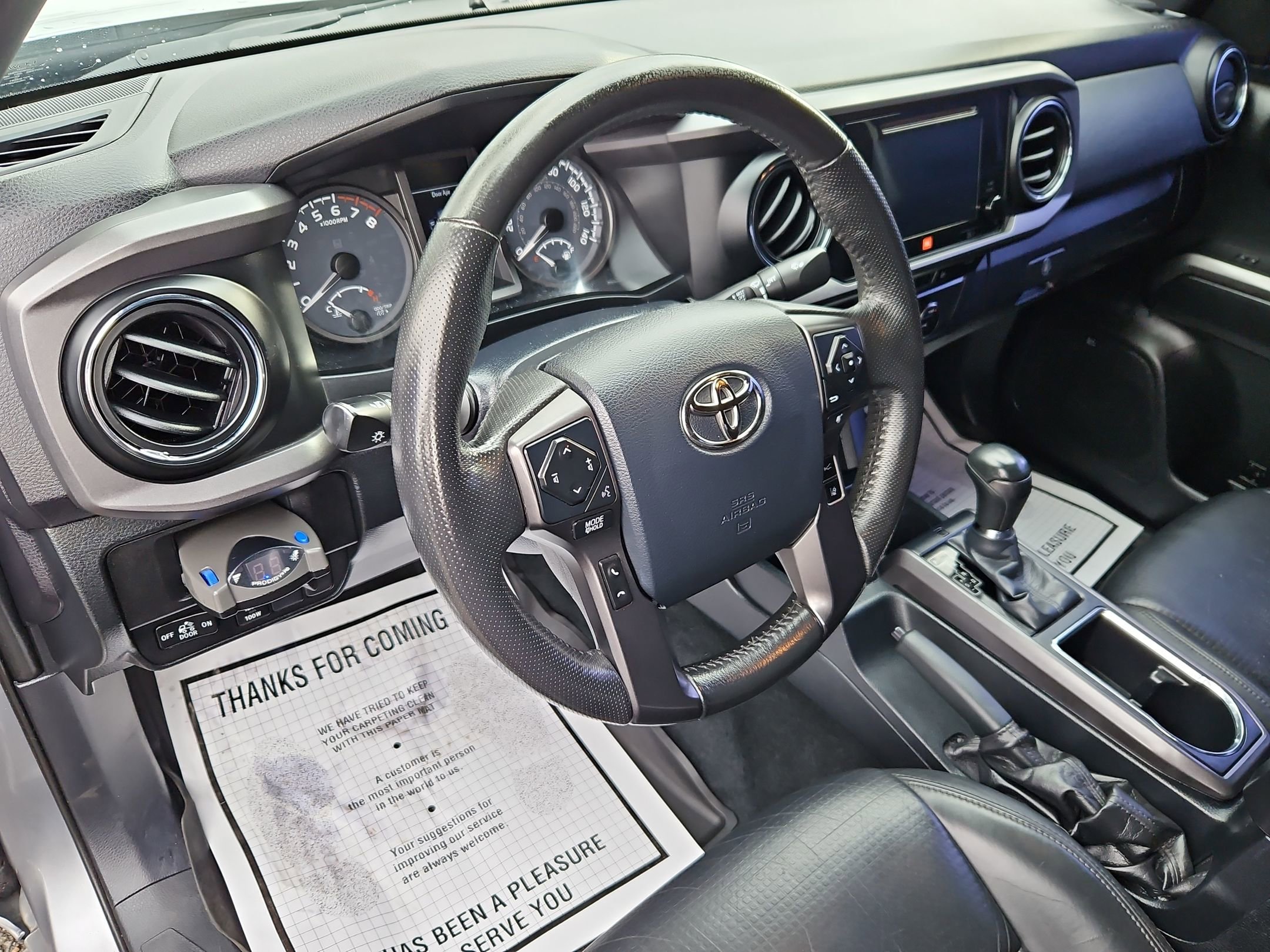 Used 2019 Toyota Tacoma TRD Off-Road image 12