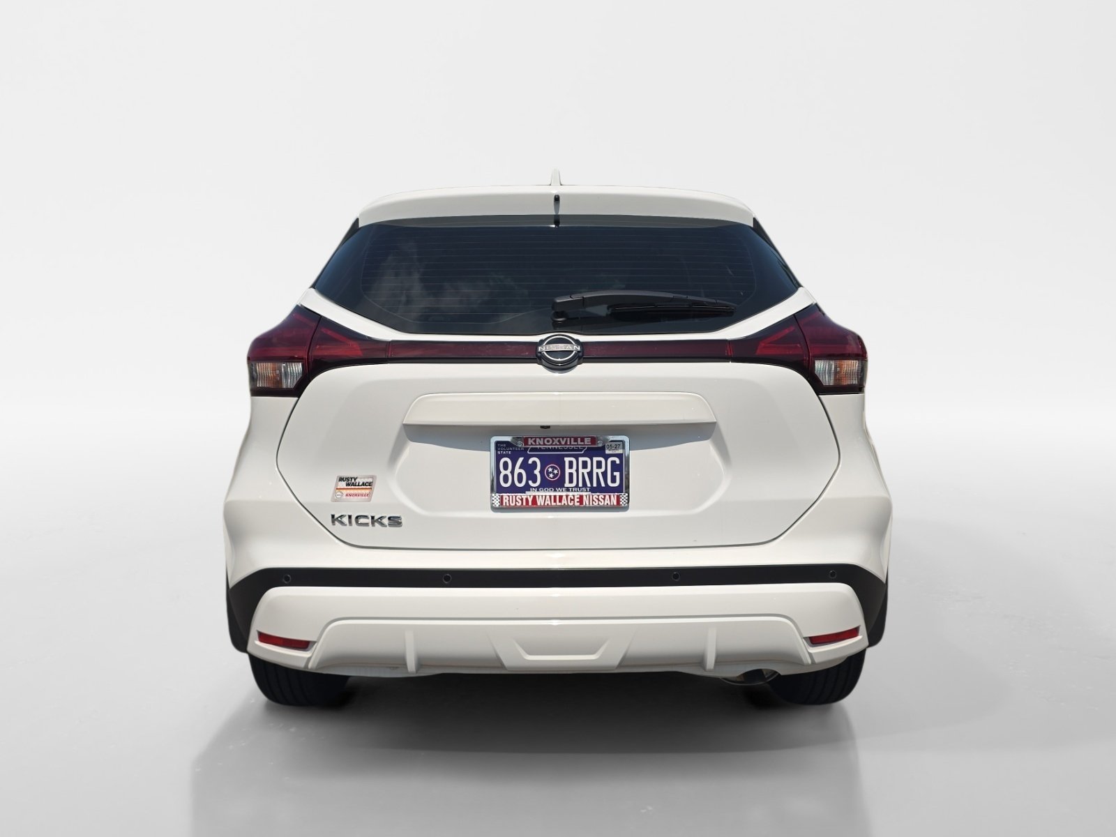 Used 2025 Nissan Kicks Play S FWD image 4