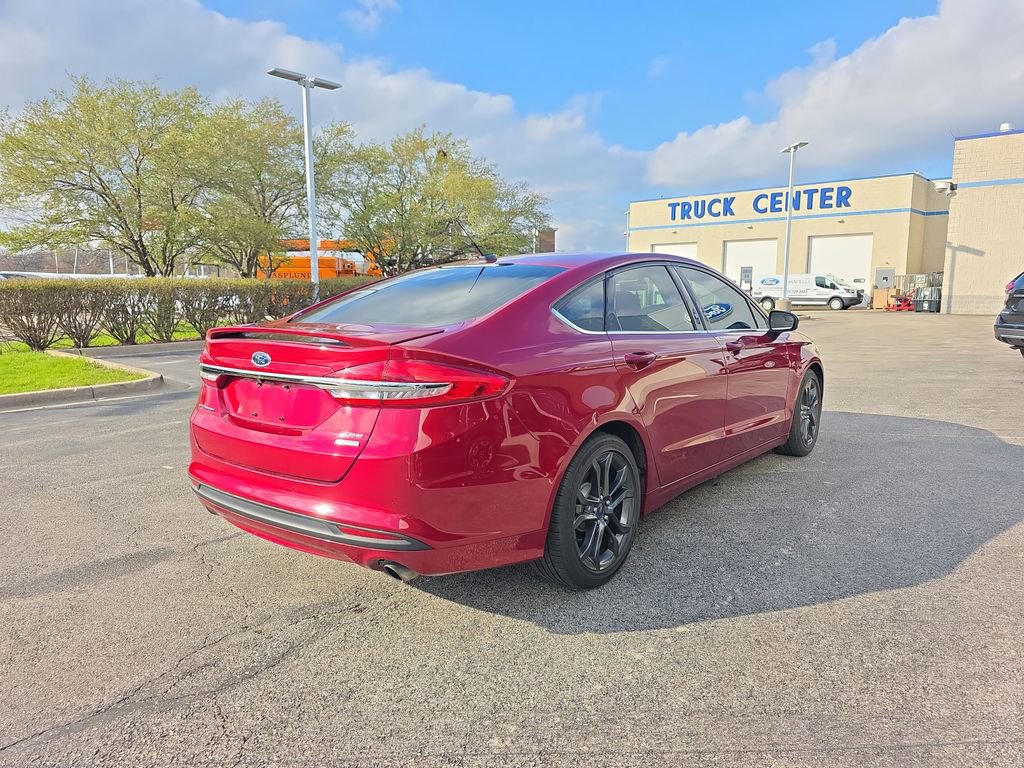 Used 2018 Ford Fusion SE w/ Equipment Group 201A image 8