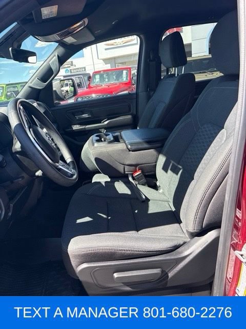 Used 2025 RAM 1500 Warlock AWD/4WD image 11