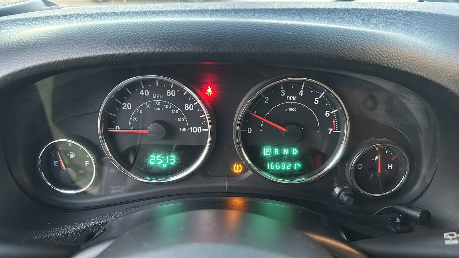 Used 2015 Jeep Wrangler Sport w/ Quick Order Package 24S image 24