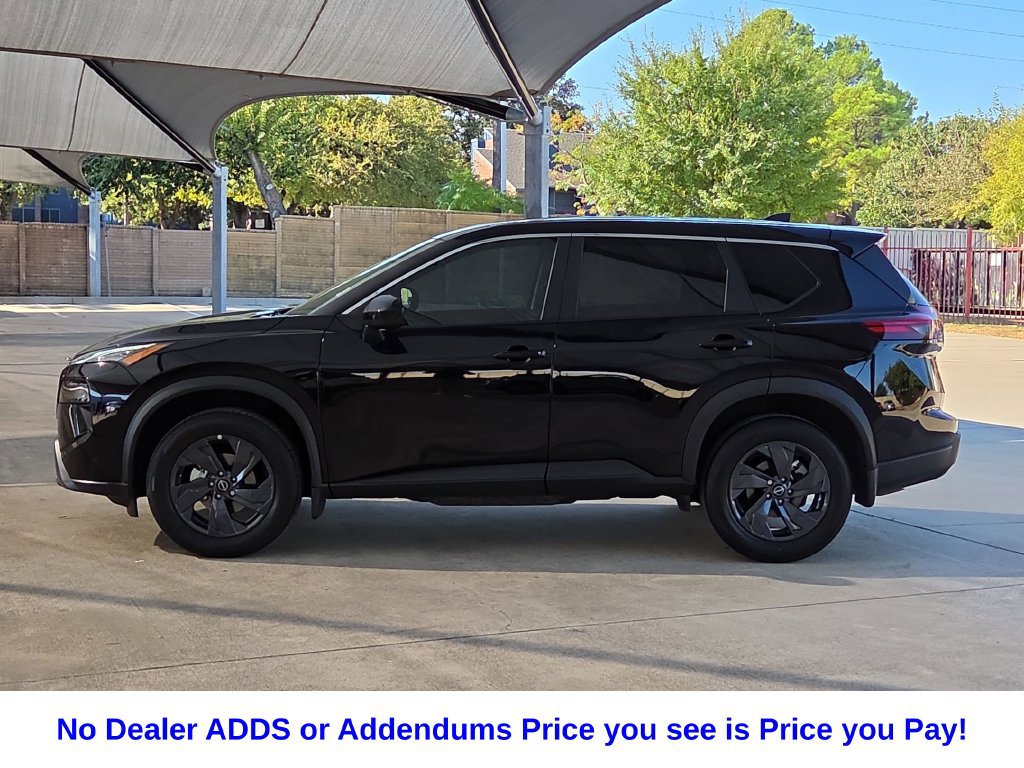 Used 2026 Nissan Rogue SV FWD image 6