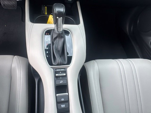 Used 2024 Honda HR-V EX-L image 18