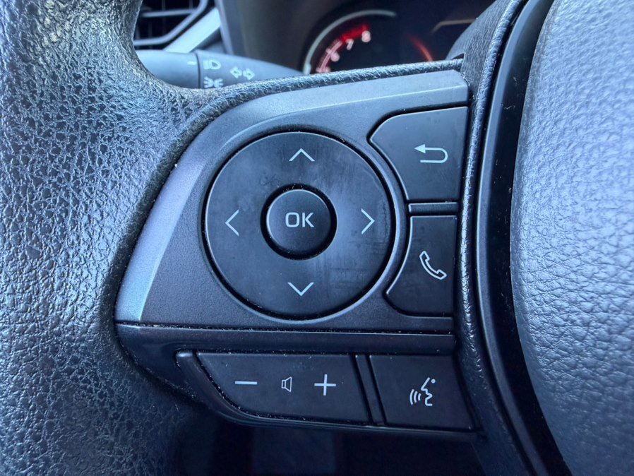 Used 2024 Toyota RAV4 XLE image 26