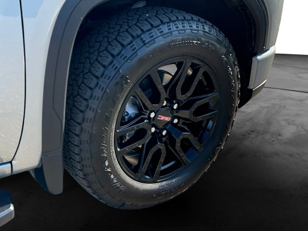 Used 2026 GMC Sierra 1500 Elevation w/ Elevation Premium Package AWD/4WD image 11