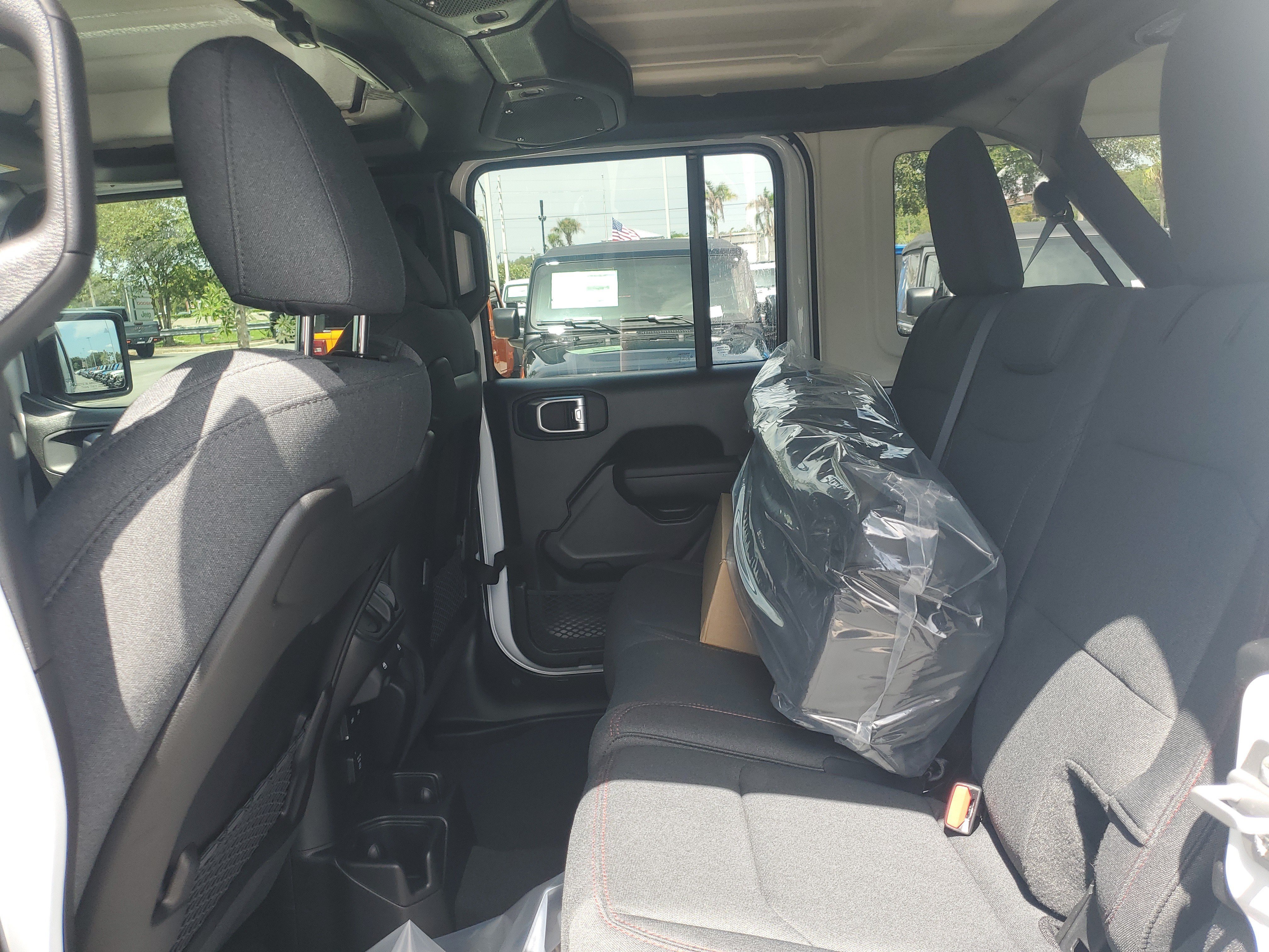 New 2026 Jeep Wrangler Unlimited Rubicon w/ Safety Group AWD/4WD image 8
