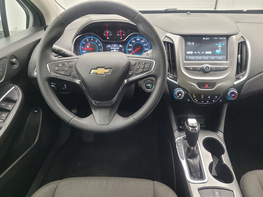 Used 2017 Chevrolet Cruze LT w/ Convenience Package FWD image 22