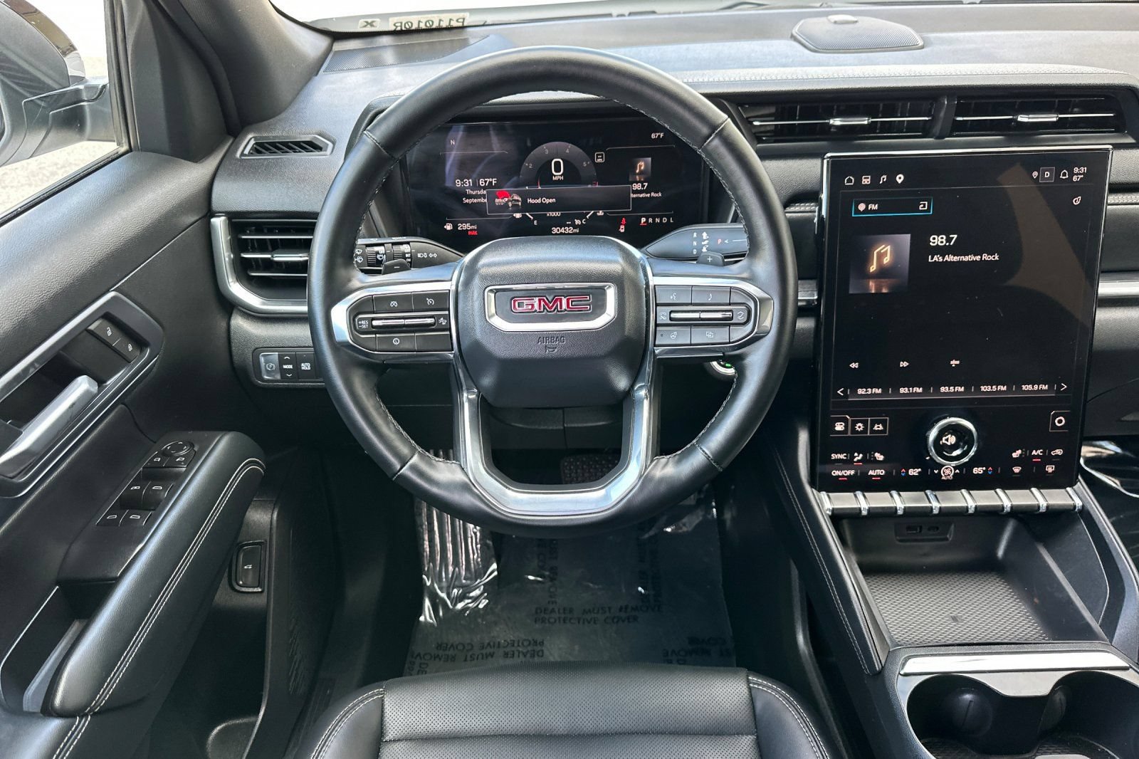 Used 2026 GMC Terrain Elevation w/ Elevation Premium Package FWD image 17