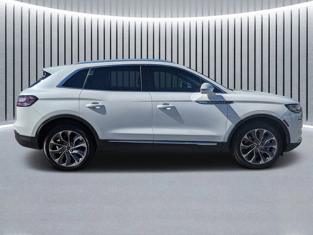 Used 2023 Lincoln Nautilus Reserve w/ Cargo Utility Package image 2