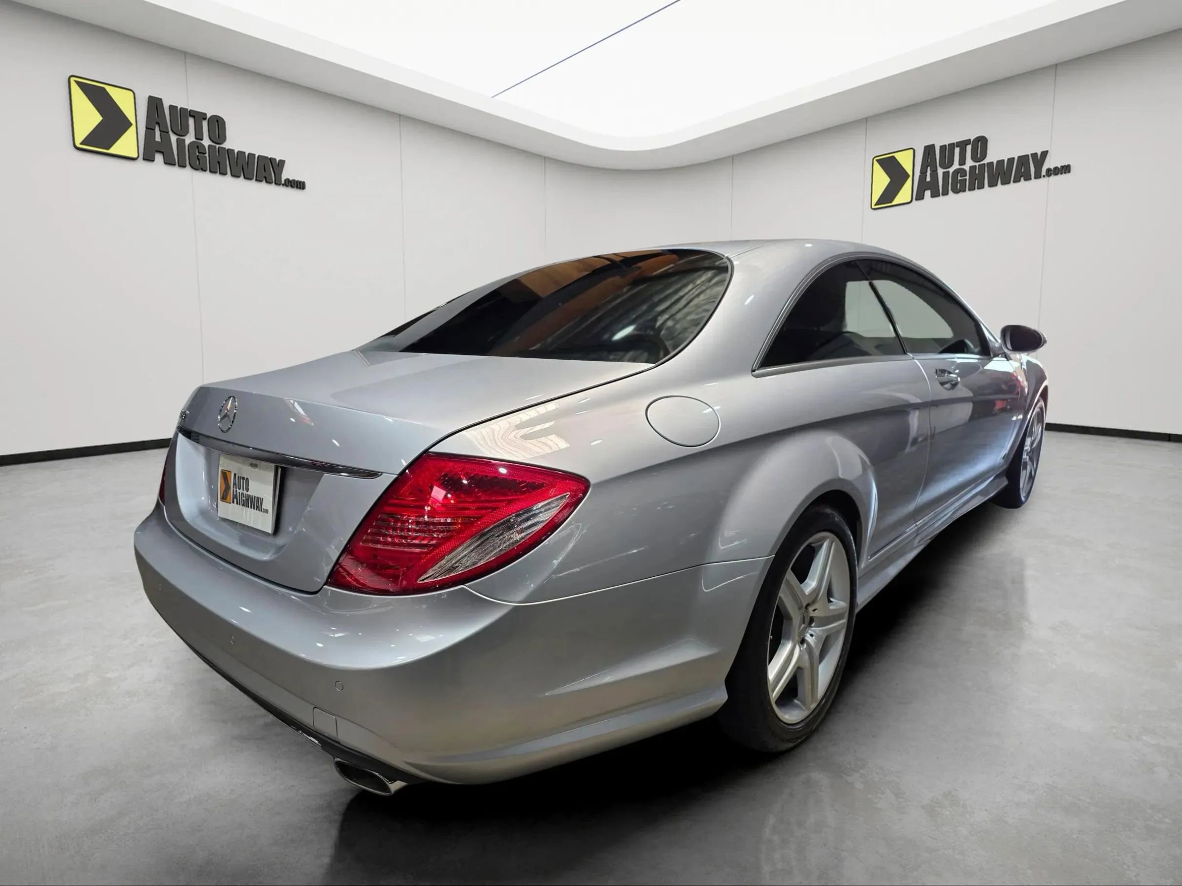 Used 2008 Mercedes-Benz CL 550 image 3