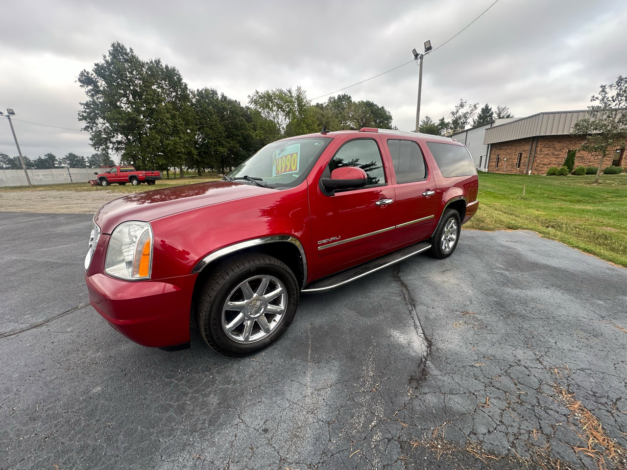 Used 2014 GMC Yukon XL Denali image 10
