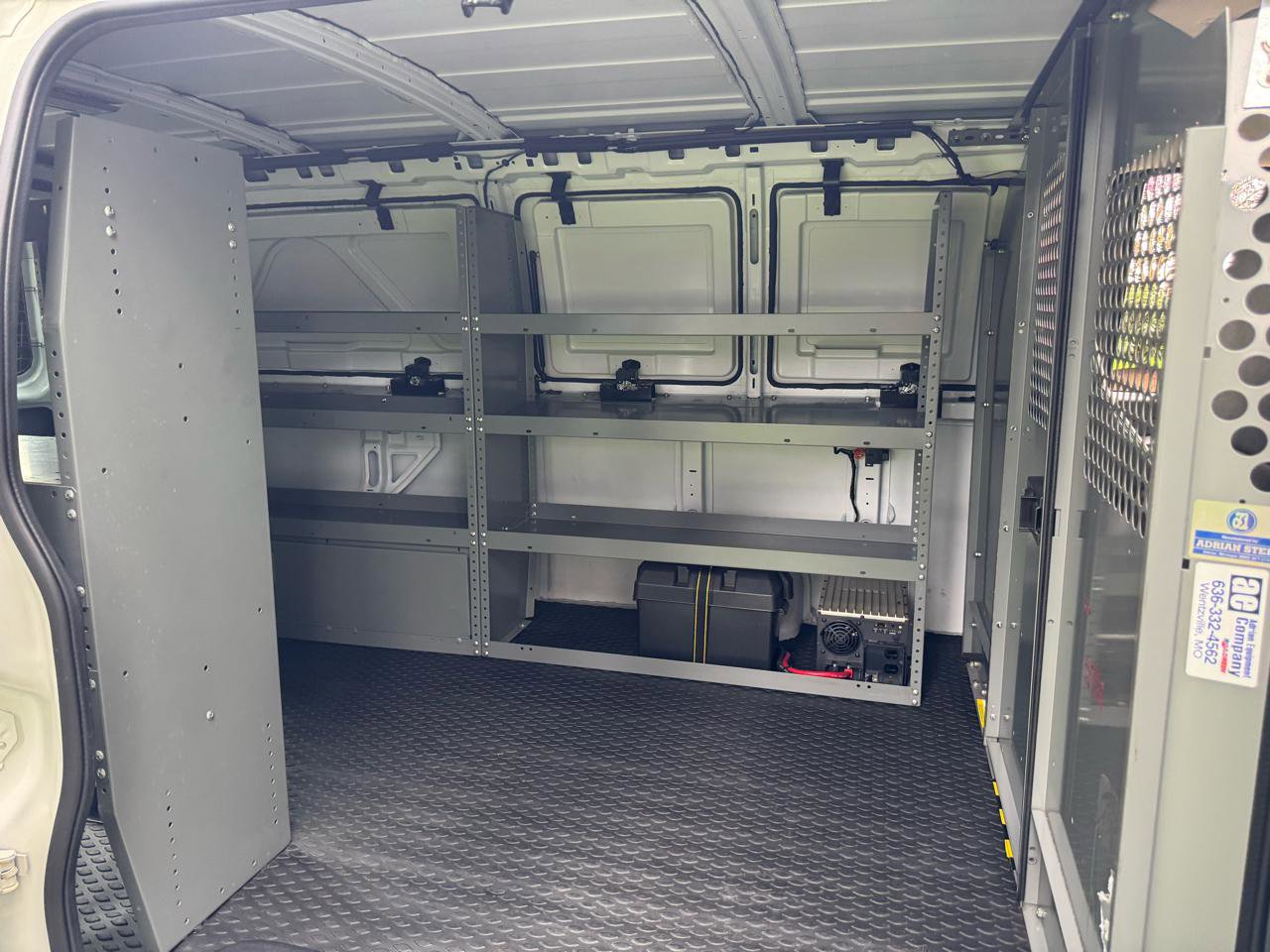 Used 2009 GMC Savana 3500 G3500 Cargo image 29