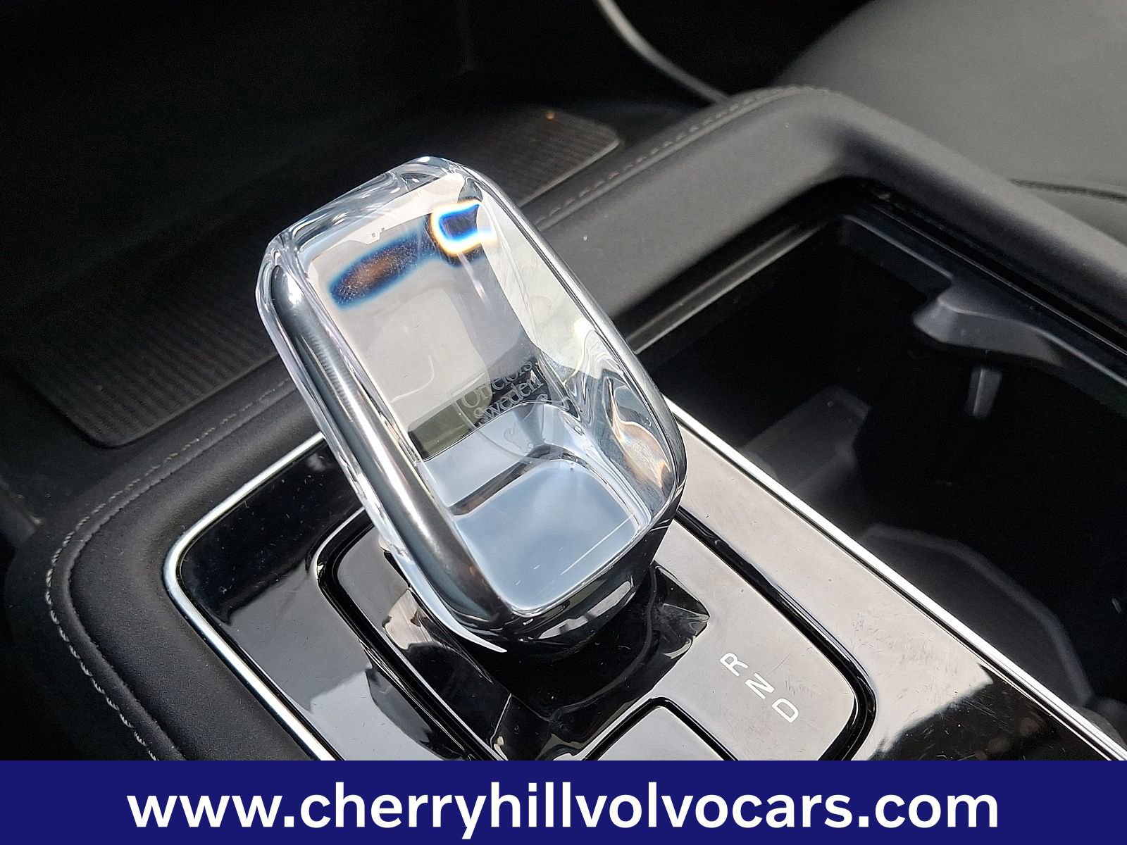 Certified 2025 Volvo XC90 B5 Plus image 16