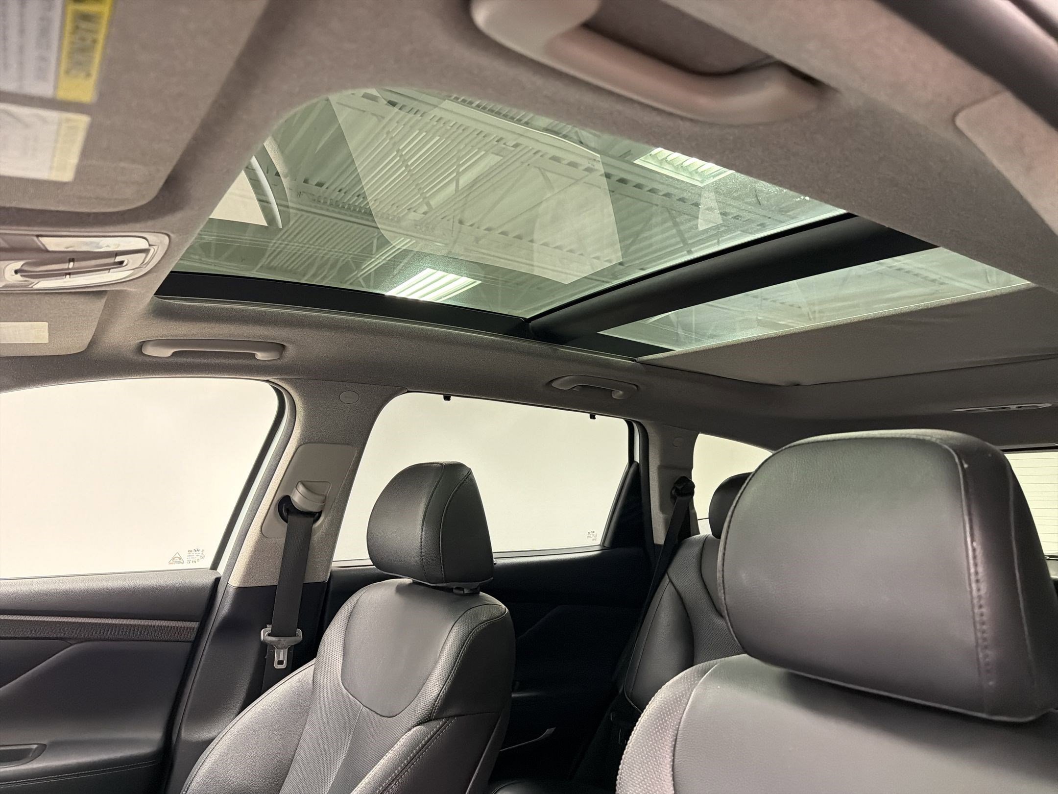 Used 2019 Hyundai Santa Fe Limited image 15